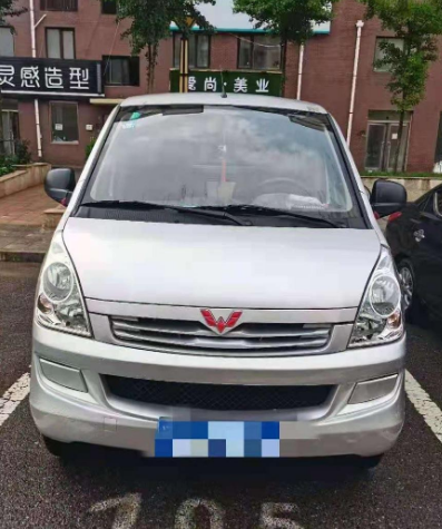 2020年五菱荣光S 准新车